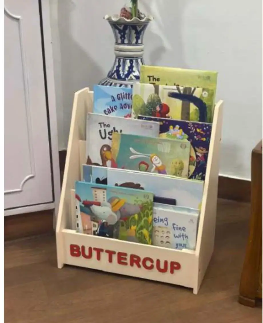 A Popshelf in a real classroom